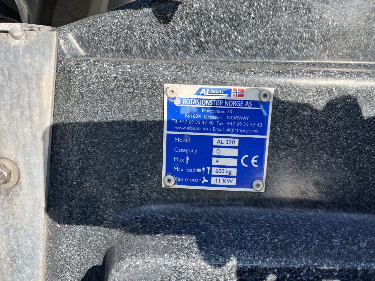 Consoleboot met 15pk Suzuki 4-takt