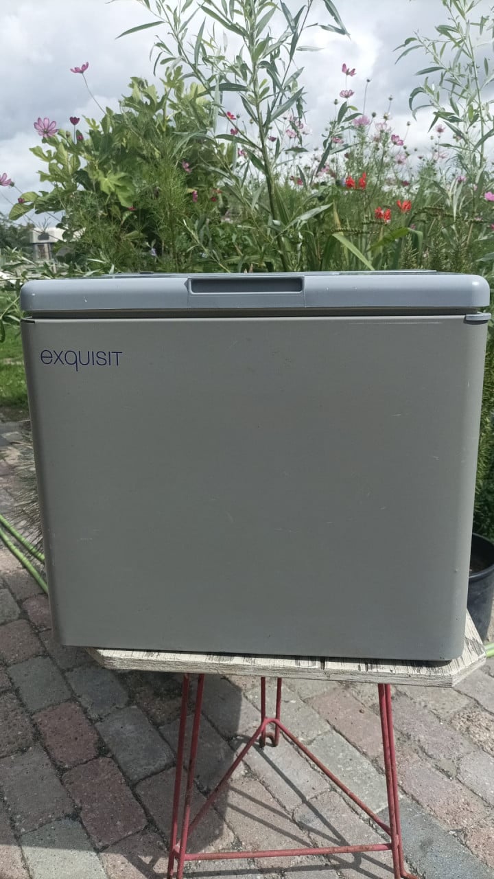 Koelbox 40 liter (werkt op gas, 12V en 230V)