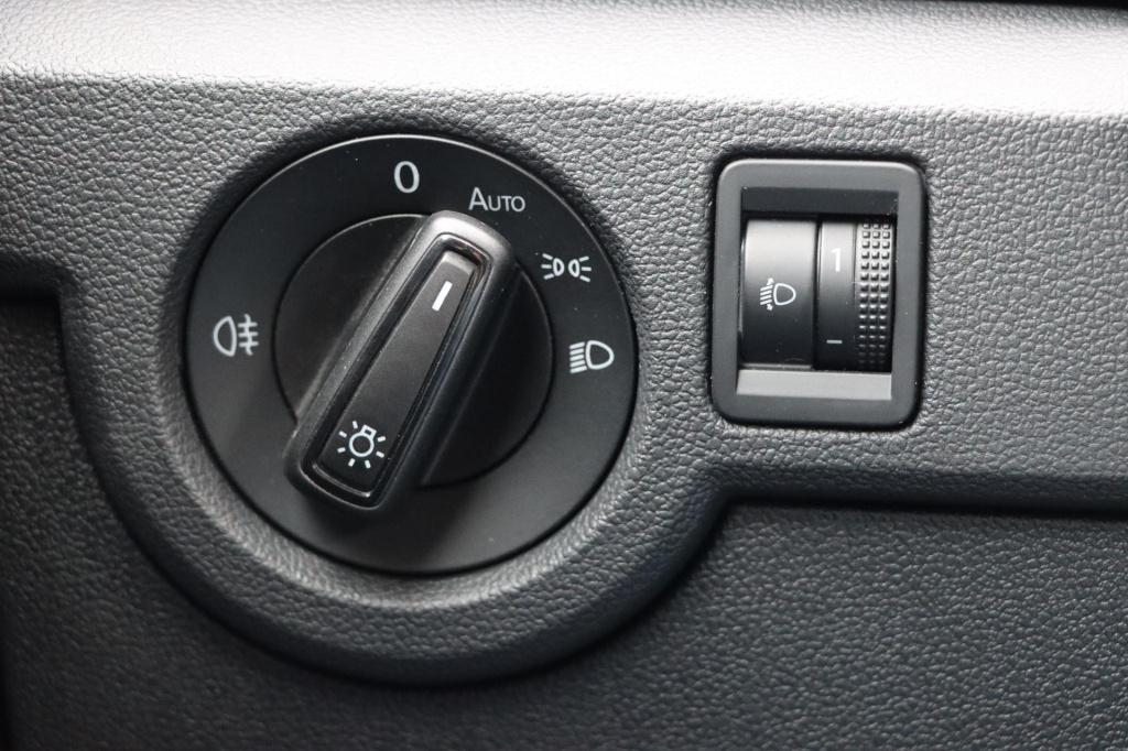 Volkswagen T-cross 1.0 tsi life 95pk | adaptive | camera | carplay