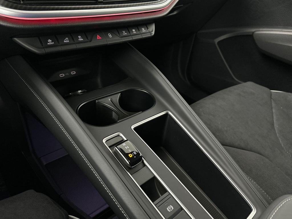 Skoda Elroq sportline elektromotor 210 kw / 286 pk suv elektri