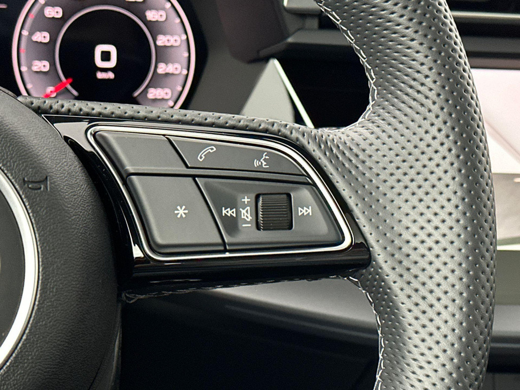 Audi A3 limousine 35 tfsi s edition