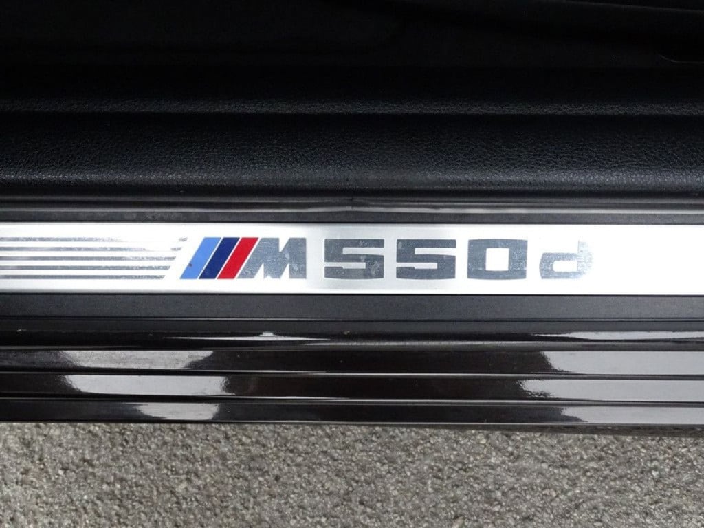 BMW 5 Serie m550xd b&o | hud | aapt. led | pano | 20"