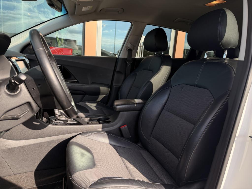 Kia Niro 1.6 gdi hybrid comfortline | acc | stoel/stuurverwarming | achteru