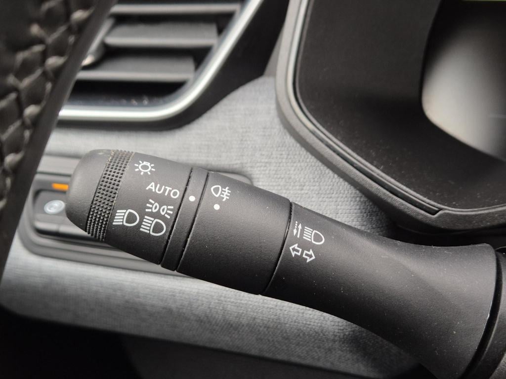 Renault Clio 1.6 e-tech full hybrid 145 evolution camera, navigatie, apple/