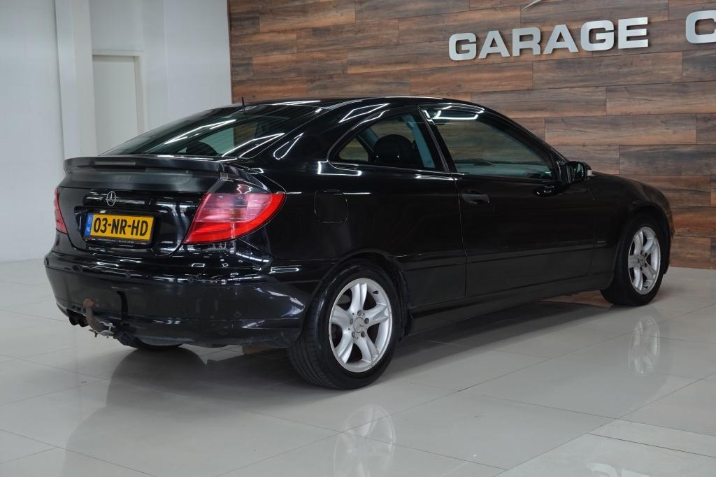 Mercedes-Benz C-Klasse sportcoupé 180 k | cruise | airco | pdc |