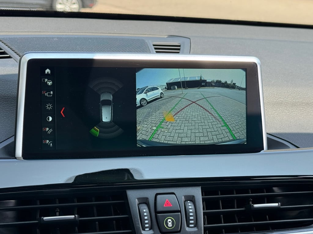 BMW X1 sdrive20i orange edition iii