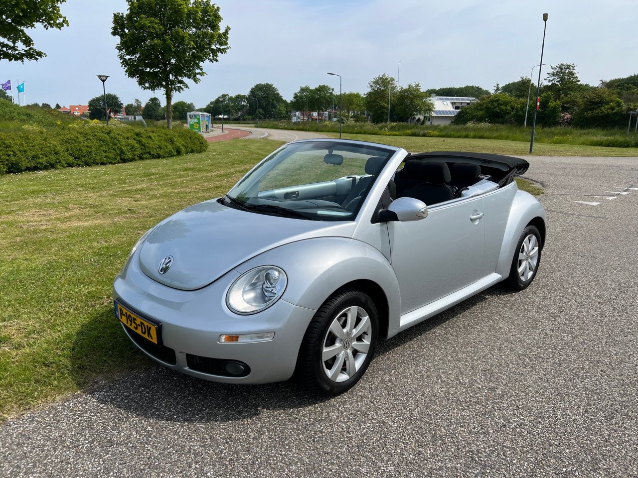Puntgave VW Beetle Cabrio uit 2007 met slechts 139.000 km