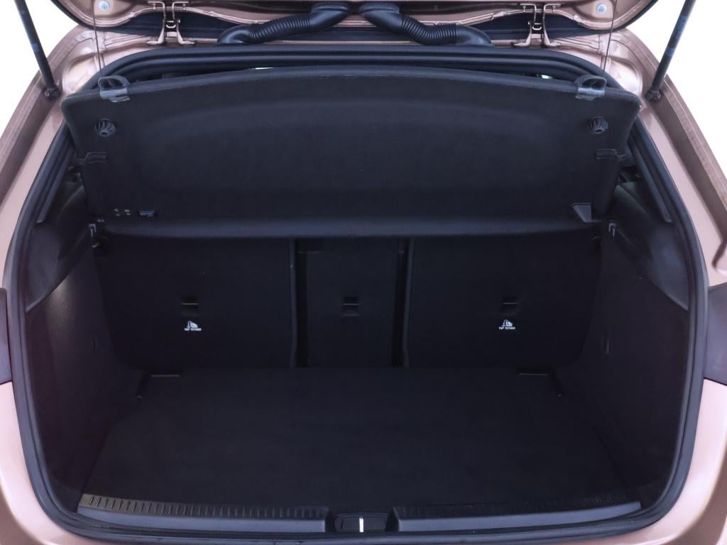 Mercedes-Benz A-Klasse 180 business solution amg | panoramadak | memory pak