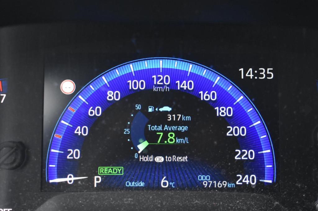 Toyota Corolla 1.8 hybrid dynamic | camera | apple carplay | android auto |