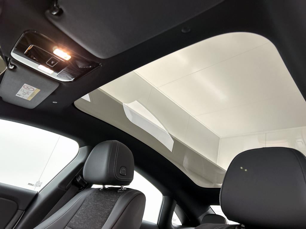Mercedes-Benz Cla 250+ business solution 85.5 kwh | spiegelpakket | vast pa