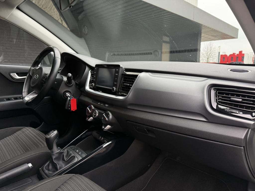 Kia Stonic 1.0 t-gdi dyn.line