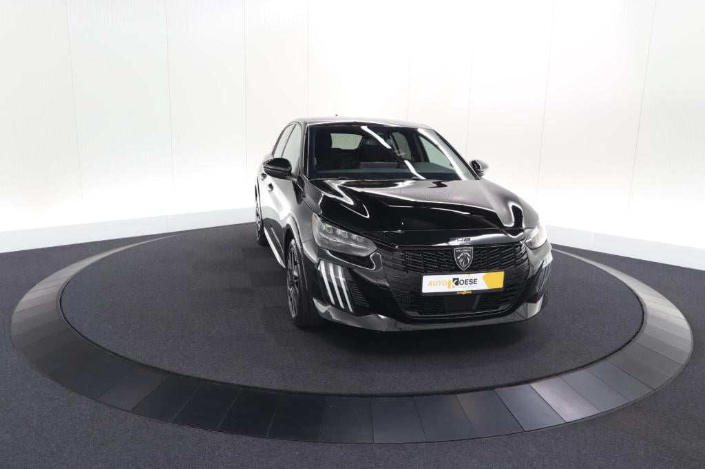 Peugeot 208 1.2 hybrid 145 e-dcs6 gt | alcantara pakket | camera | apple ca