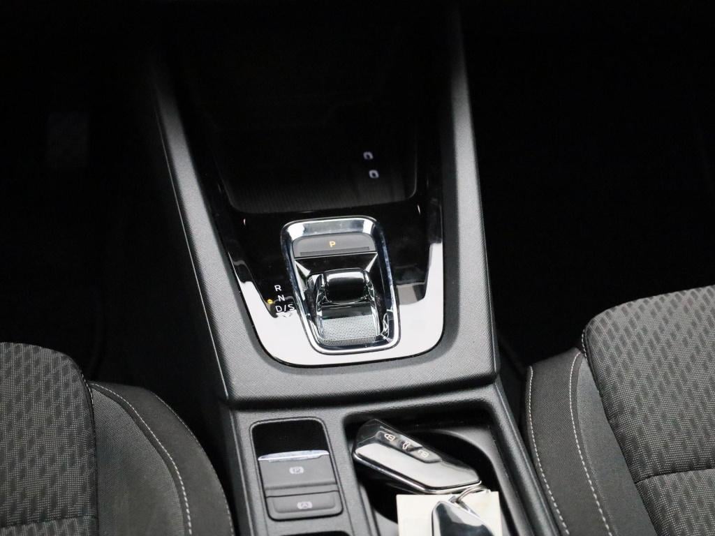 Skoda Octavia combi 1.5 e-tsi business edition plus | automaat | navigatie 