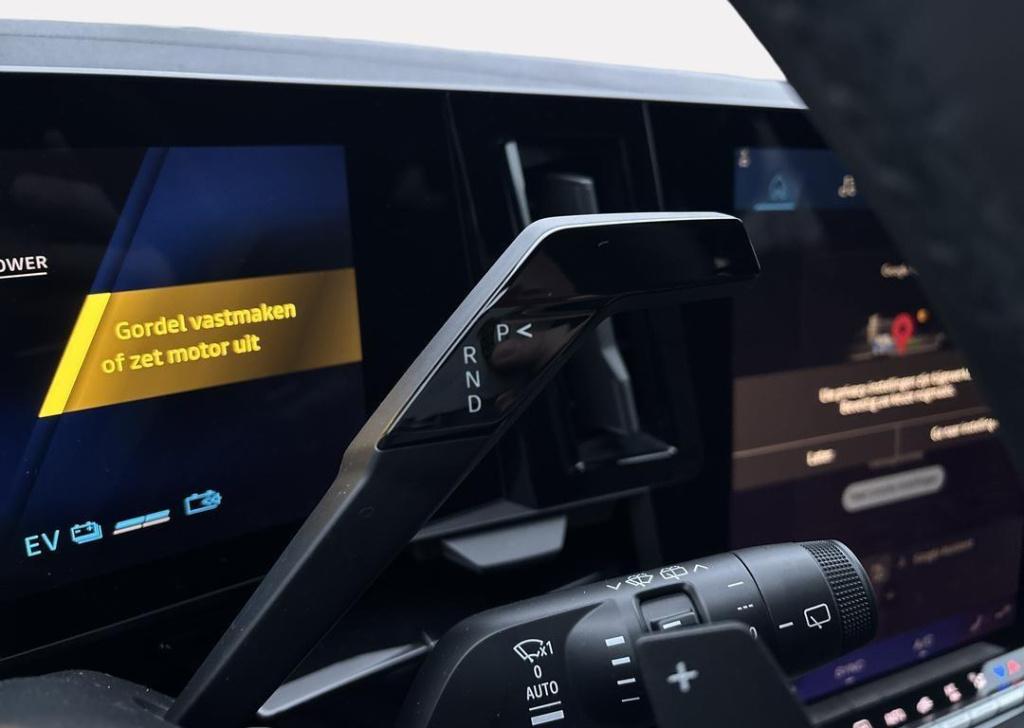 Renault Austral 1.2 e-tech full hybrid 200 techno - nieuw model