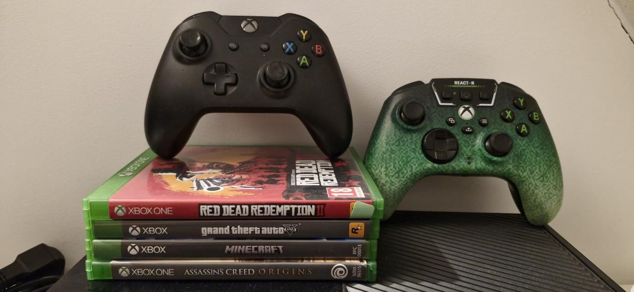 Xbox one 500gb inclusief games + controllers