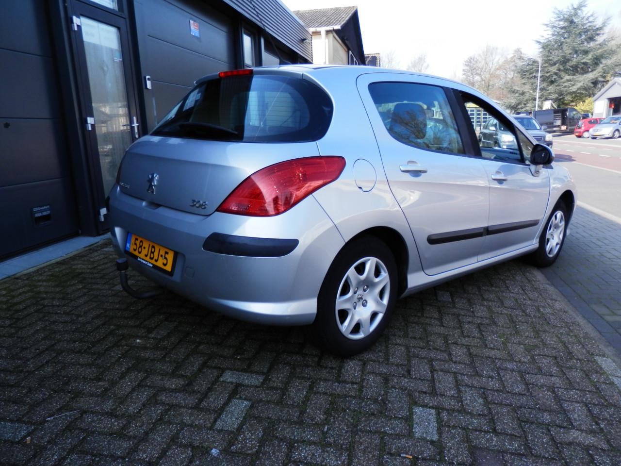 Auto Garant Biedt Aan: Peugeot 308 1.6 VTi X-Line