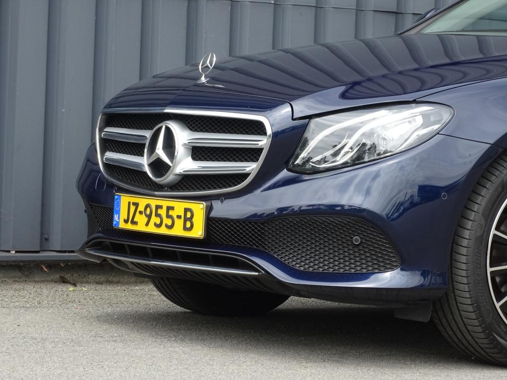 Mercedes-Benz E-Klasse 200 ambition | pano | ambient lighting | el. trekhaa