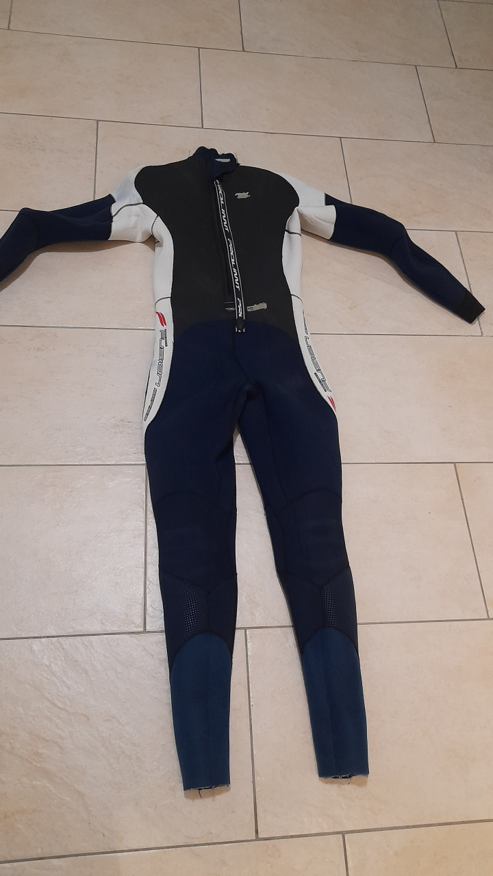 Prolimit fusion Surfpak (M) (52) - Surfschoenen (39)