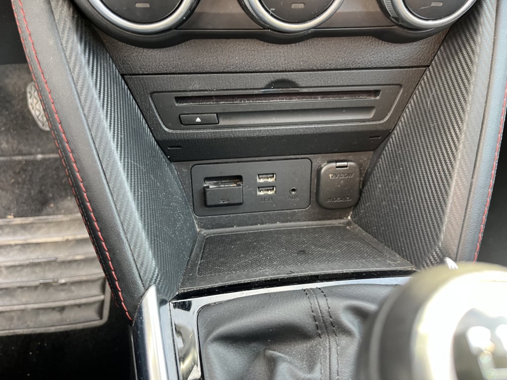 Mazda 2 1.5 skyactiv-g90 - 5 gs navi cruise stoelverw