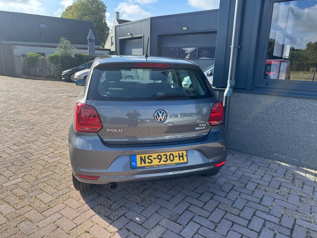 Volkswagen Polo 1.2 tsi highline