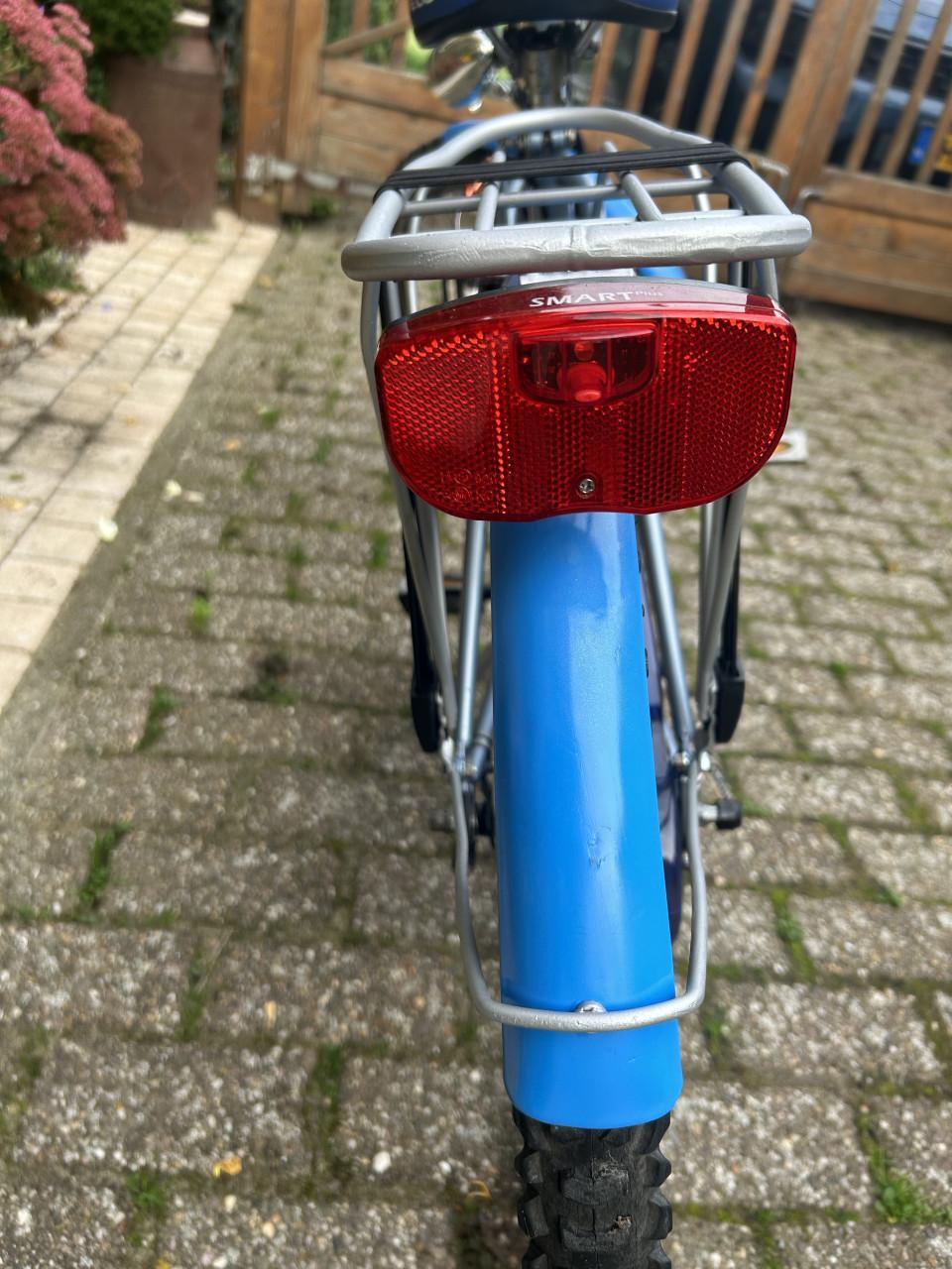 Meisjes fiets Gazelle Cheetah  3 versn velgrem achter rem. In orde gemaakt.