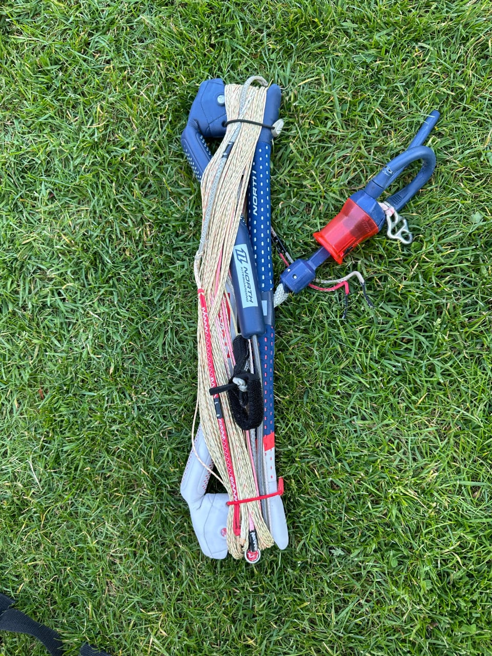 Duotone neo 6 m2 kite met bar