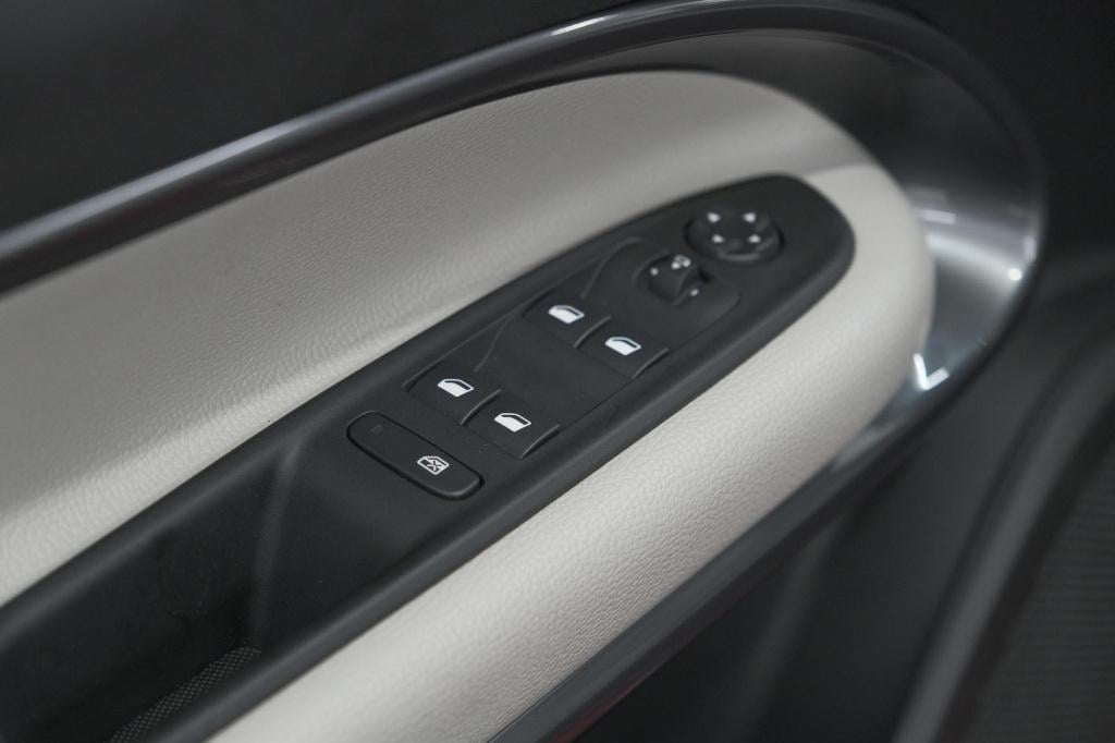Fiat 600 1.2 hybrid 110 la prima | elektrische achterklep | adaptieve cruis