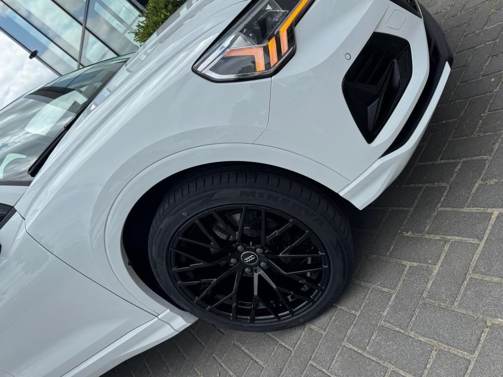 Audi Q3 35 tfsi advanced * matrix led * keyless * stoelverwarming * virtual