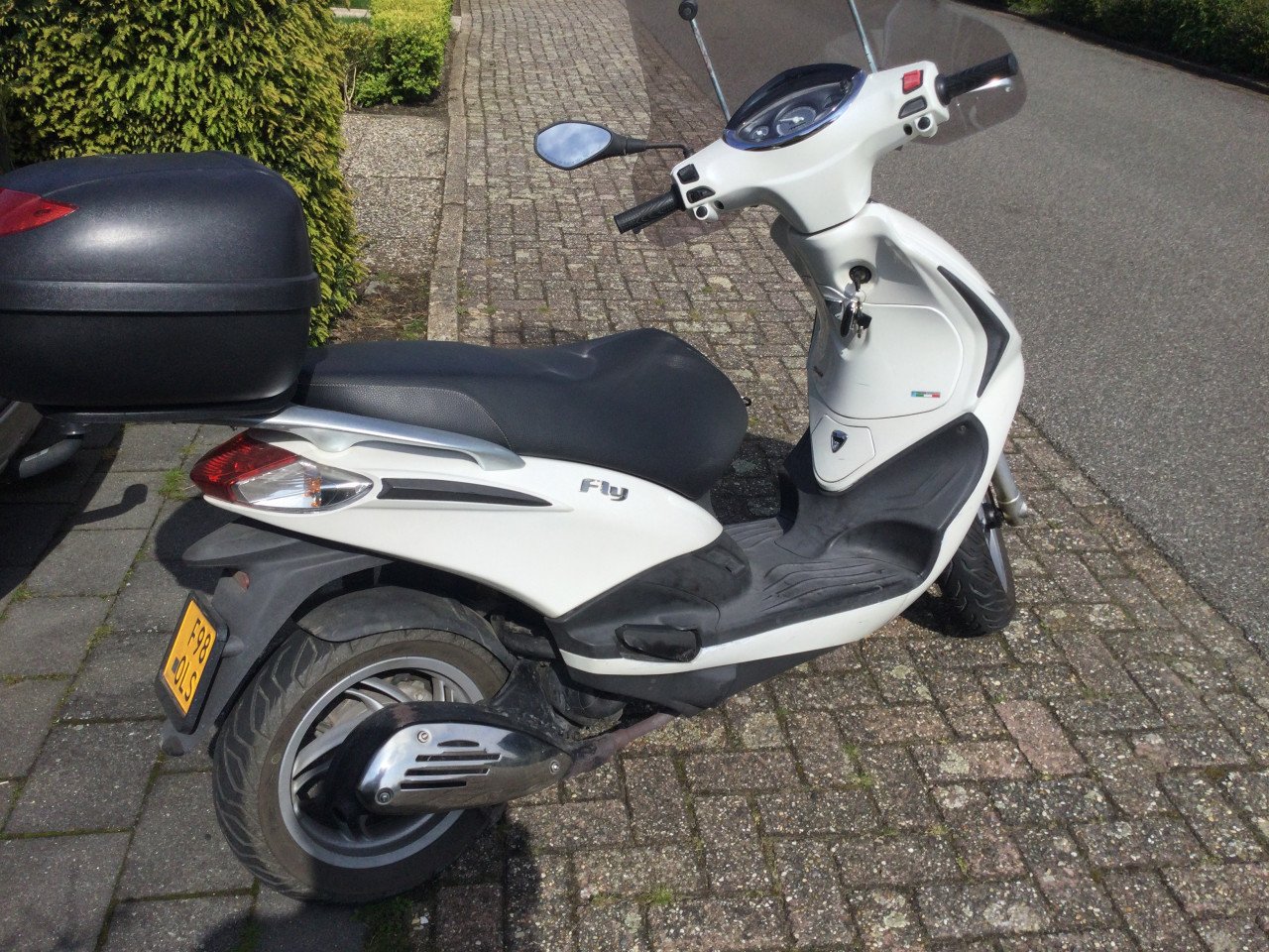Piaggio 45 km scooter