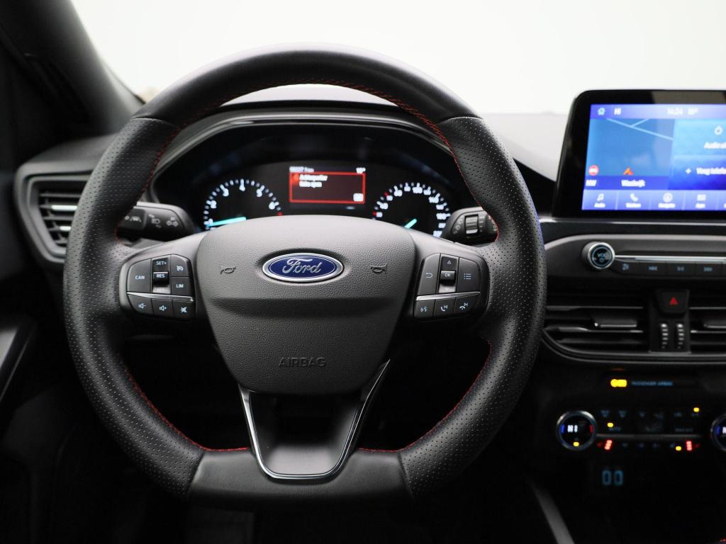 Ford Focus wagon 1.0 ecoboost hybrid st line x business winter pack - clima
