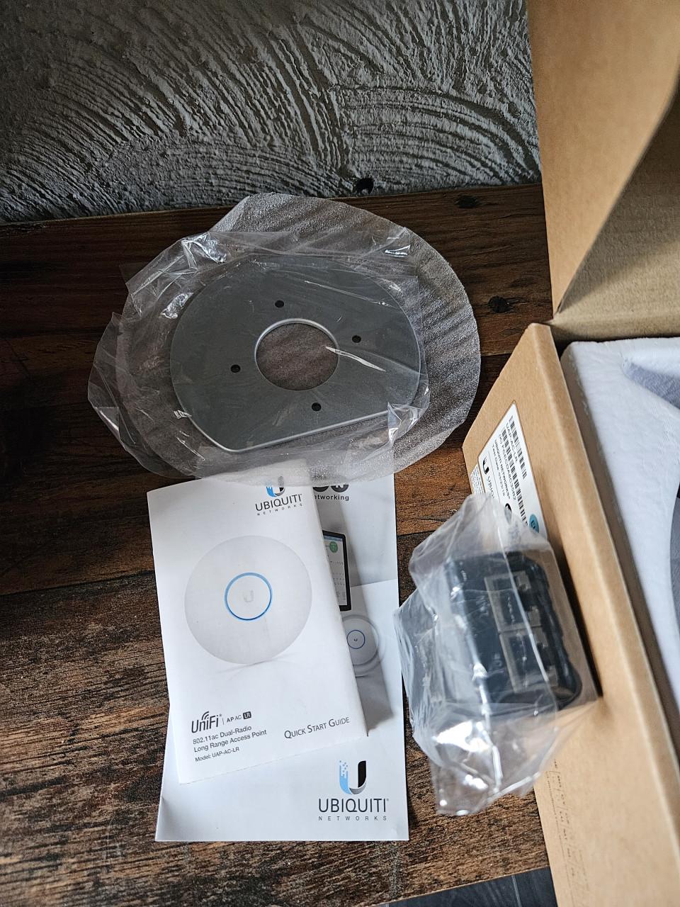 Ubiquiti UniFi AP AC LR Access Point - Nieuw in doos