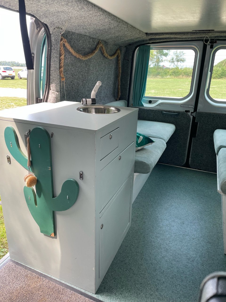 Buscamper Ford Transit met hefdak Euro5!