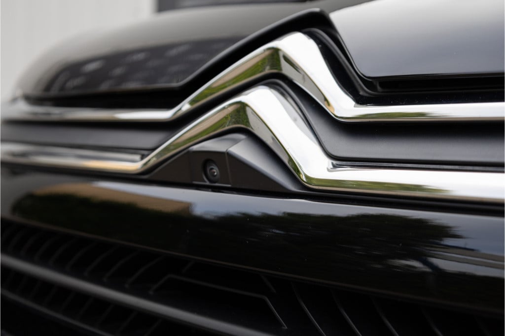 Citroen Ë-c4 shine 50 kwh ✅pano✅leer✅apple/android✅360°cam