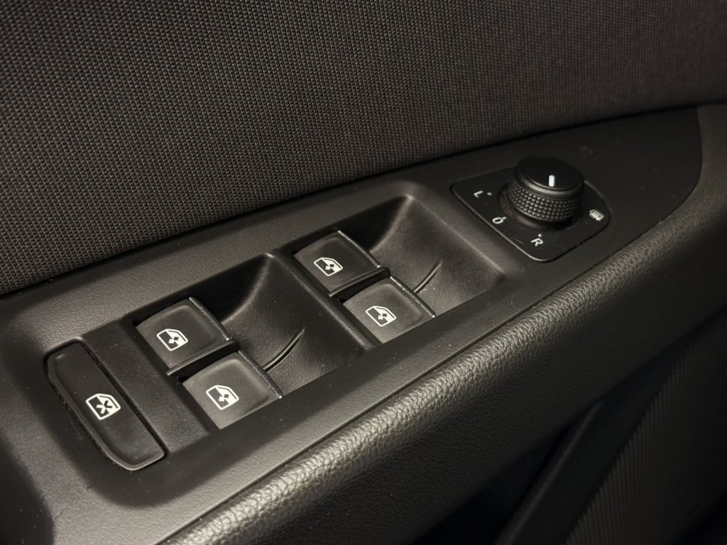 Seat Leon 1.4 ecotsi fr | led | stoelverwarming | parkeersensoren |