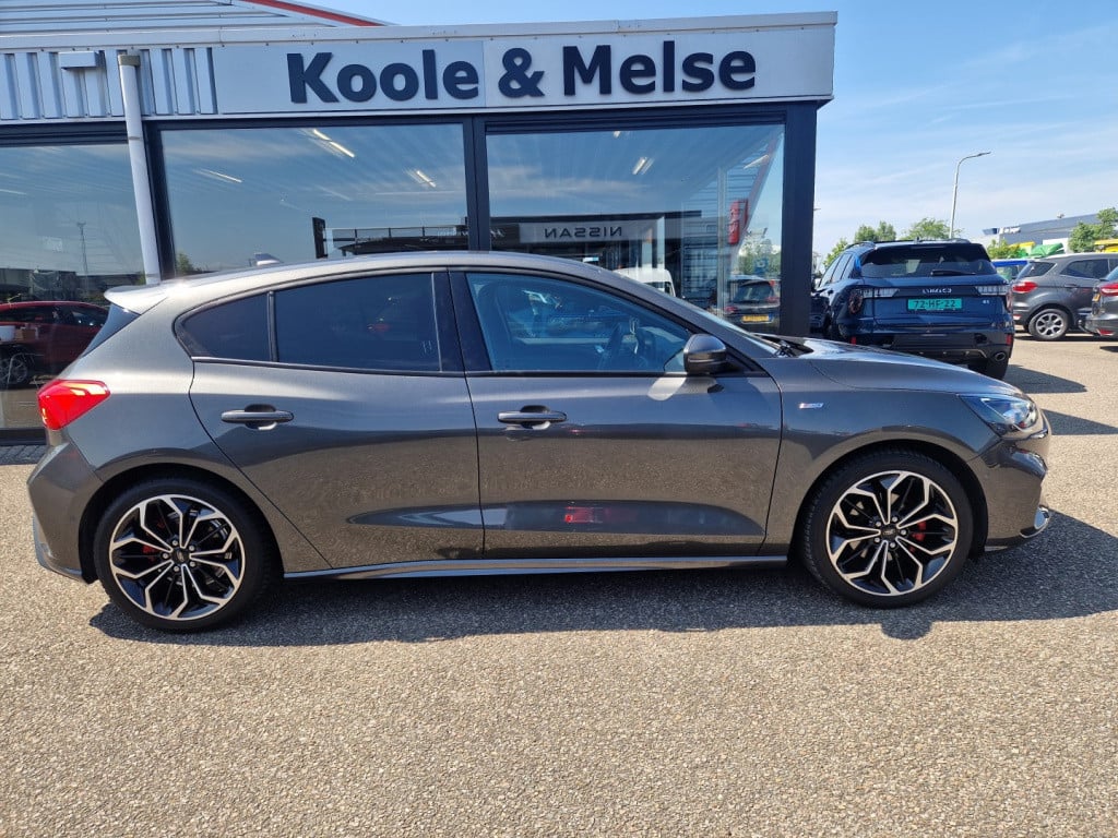 Ford Focus 1.5 ecoboost 150pk st-line