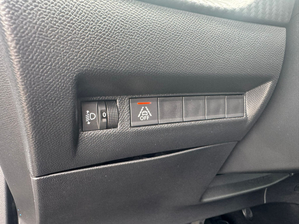 Peugeot 2008 1.2 puretech active pack