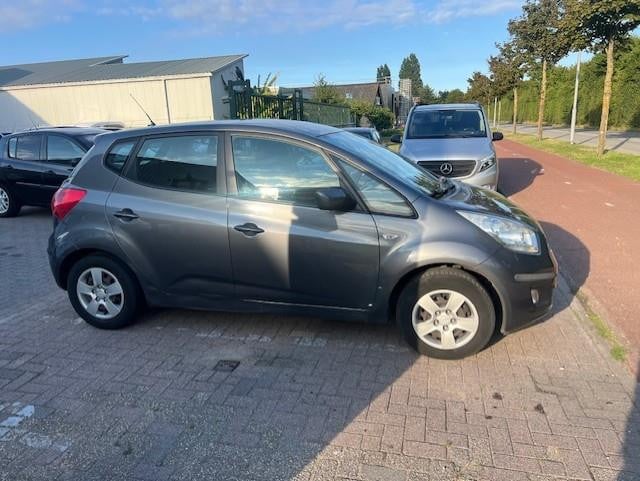 Kia Venga 1.4 cvvt x-tra