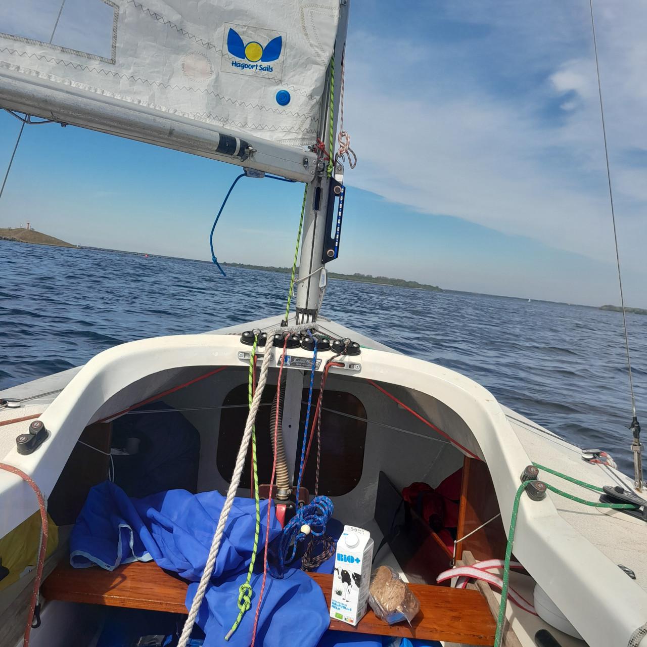 Yngling NED-242 met trailer,BBM en ligplaats Grevelingen seizoen 2026