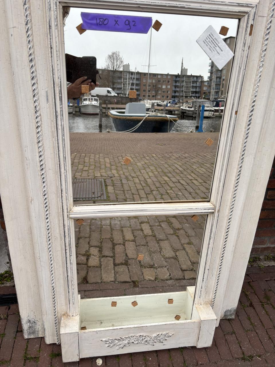 Brocante wandpaneel met nieuwe spiegel