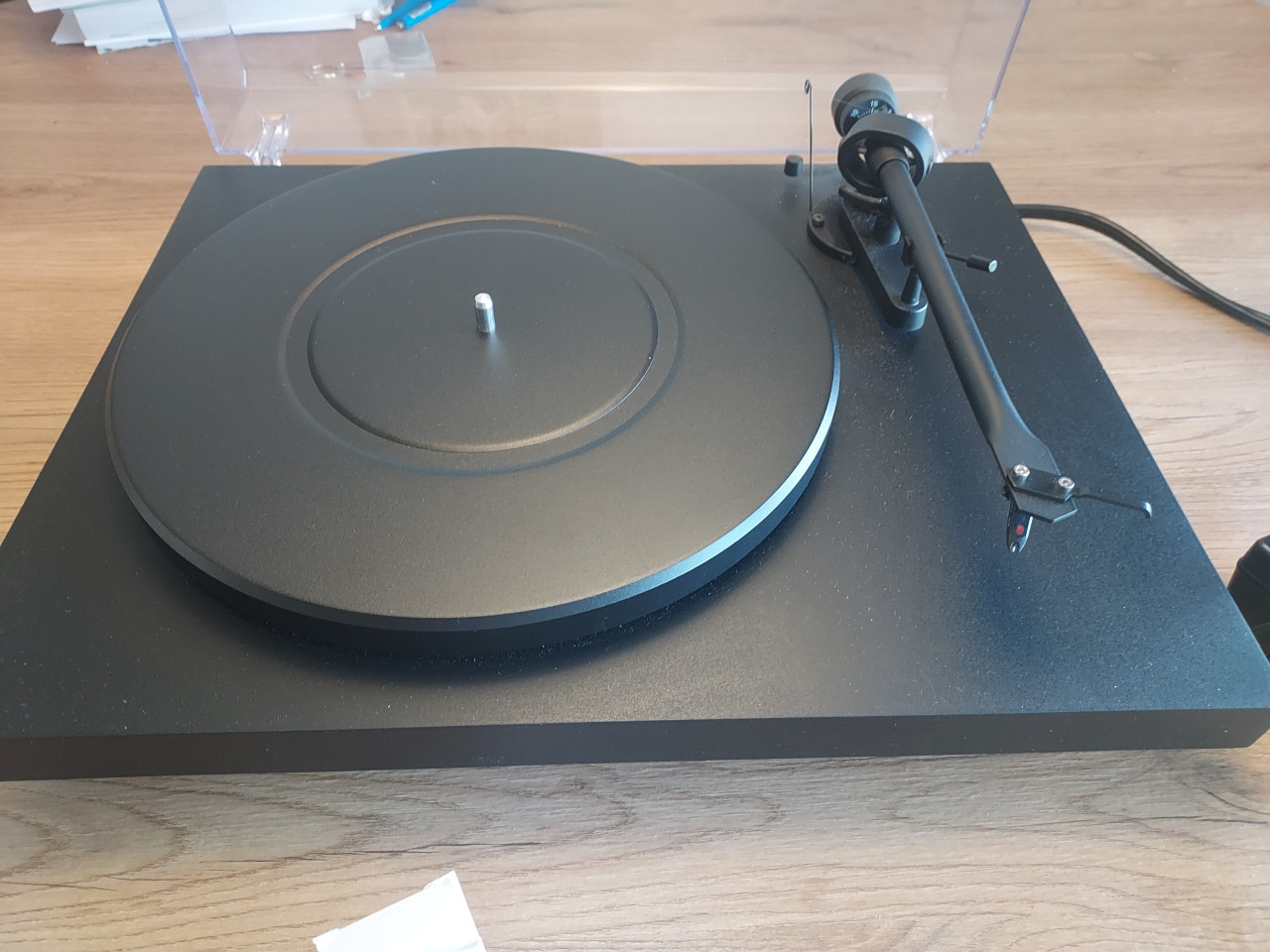 Pro-ject Debut III platenspeler + nieuwe naald