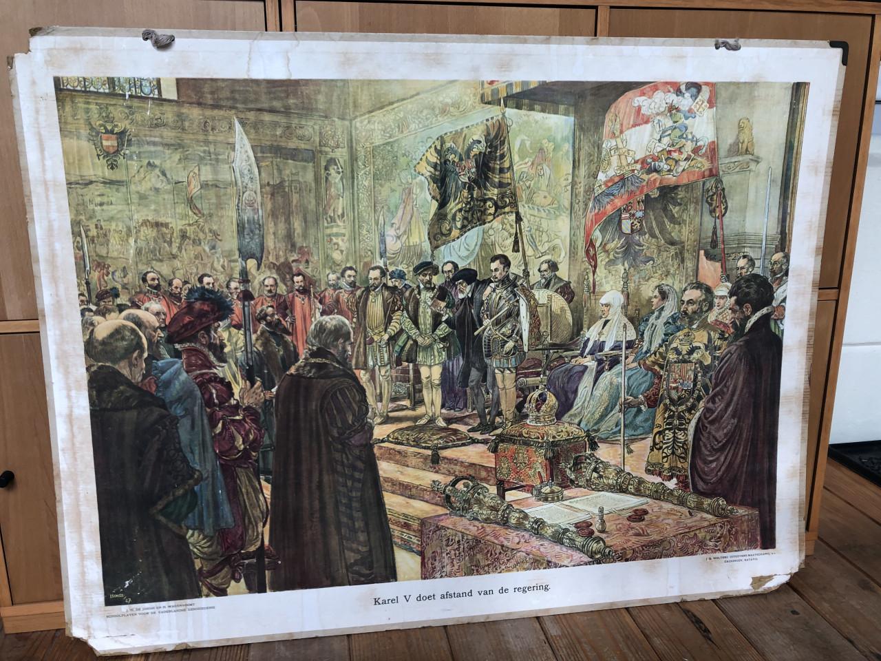 Diverse oude wandplaten / schoolplaten 10 euro p.s.