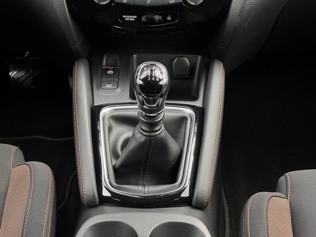 Nissan Qashqai 1.3 dig-t n-motion