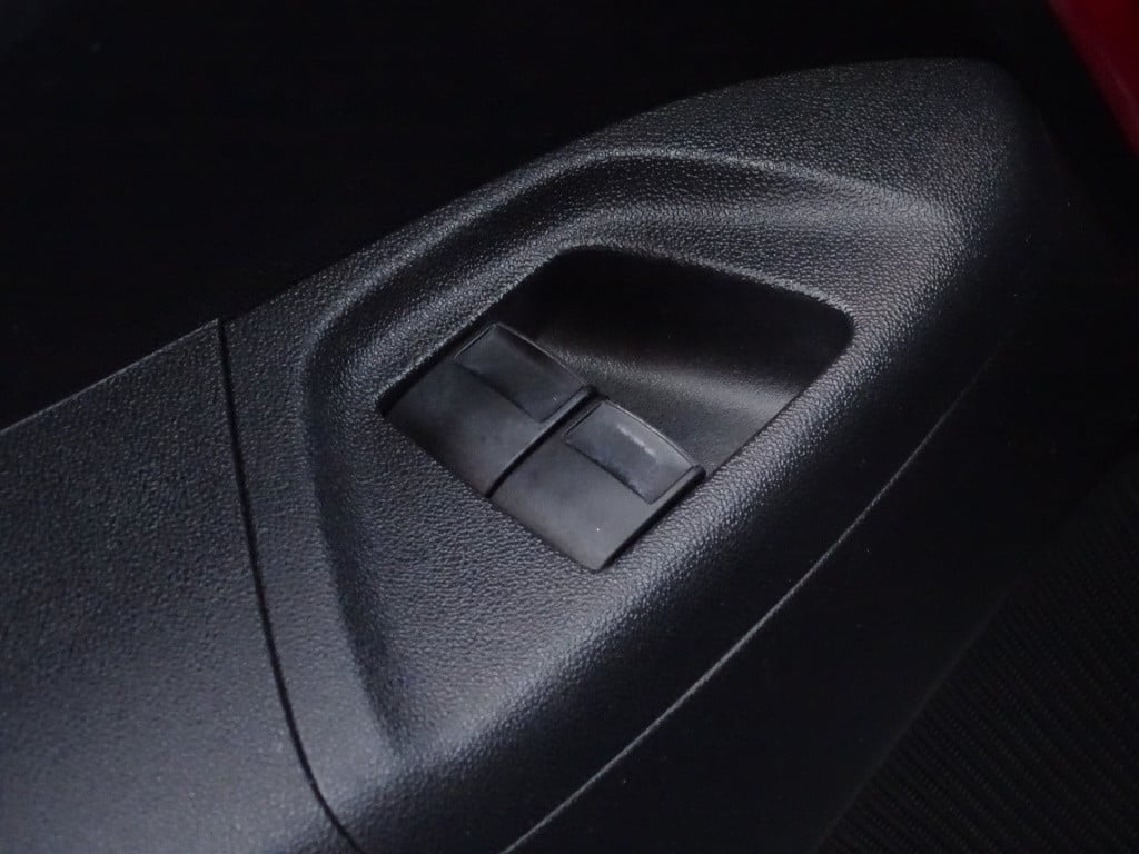 Peugeot 108 1.0 e-vti allure top! | bluetooth | 15" | cabrio top