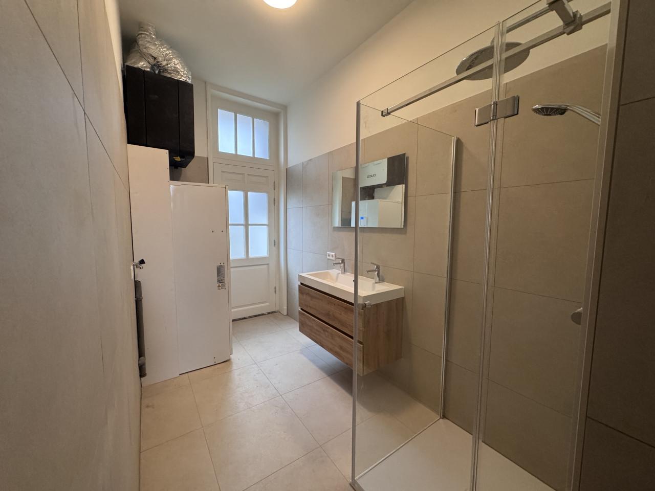 Te huur: Prachtig gerenoveerd 3-kamer appartement in Vlissingen