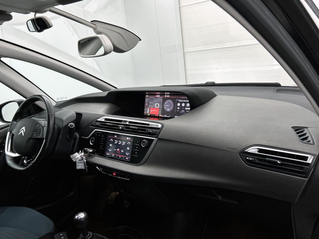 Citroen C4 Picasso 130 pk shine | rijklaar | trekhaak | comfort stoelen | c