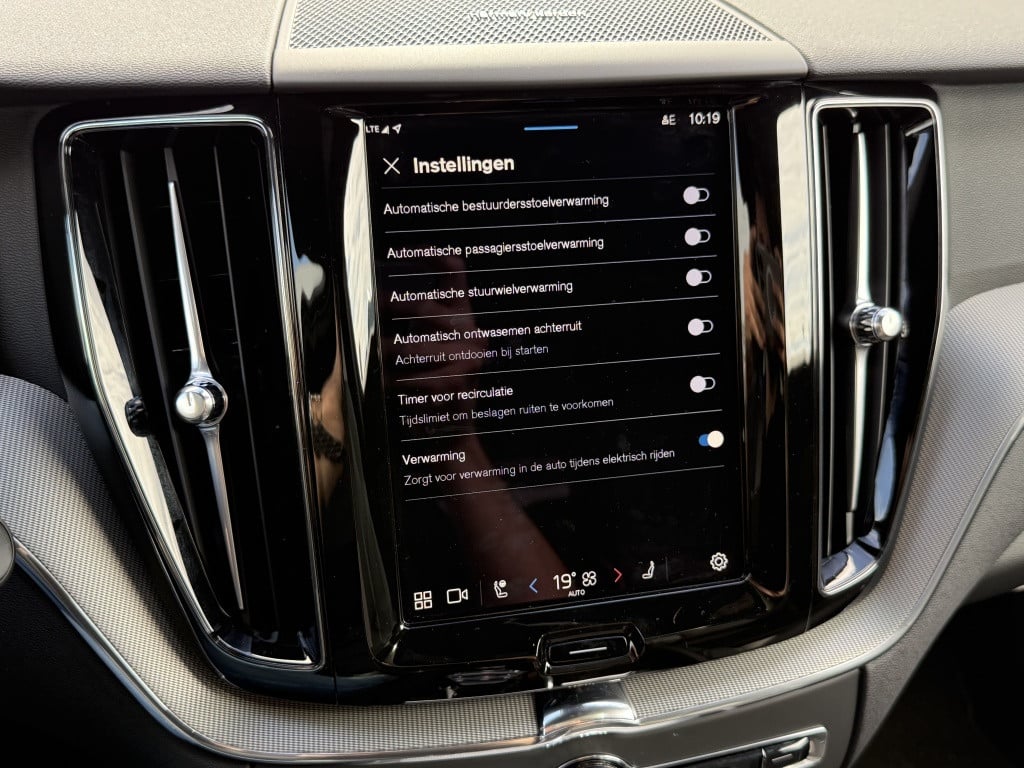 Volvo XC60 t8 455pk recharge black edition| full options !!