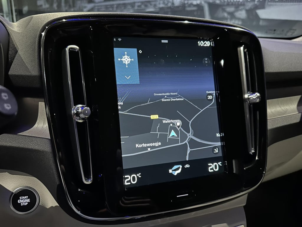 Volvo XC40 1.5 t5 recharge inscription expression
