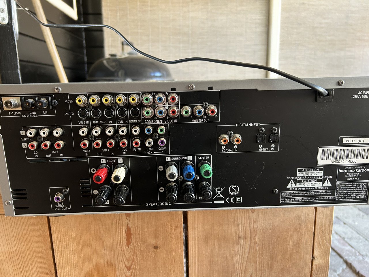 Versterker Harman kardon AVR 137