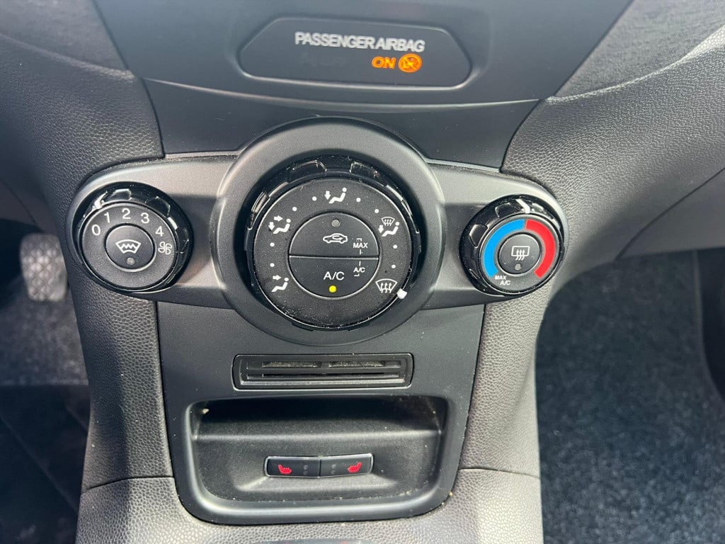 Ford Fiesta 1.25 82pk 5d edition