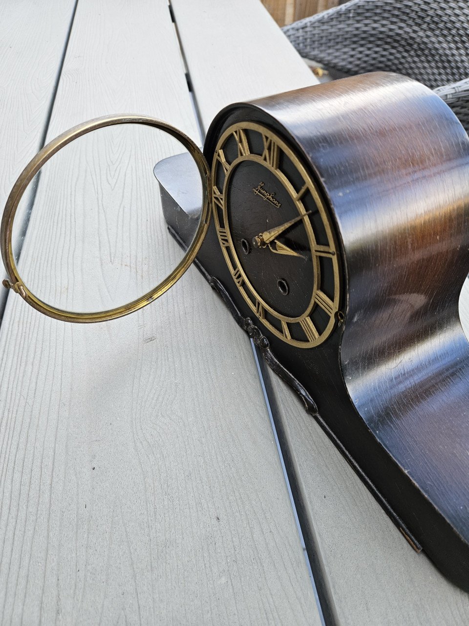 Antieke kleine Junghans pendule, het is een klein model...